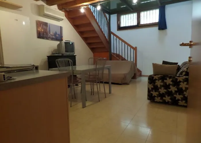 Rudy House * البندقية