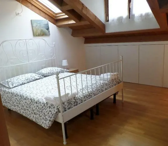 Rudy House البندقية